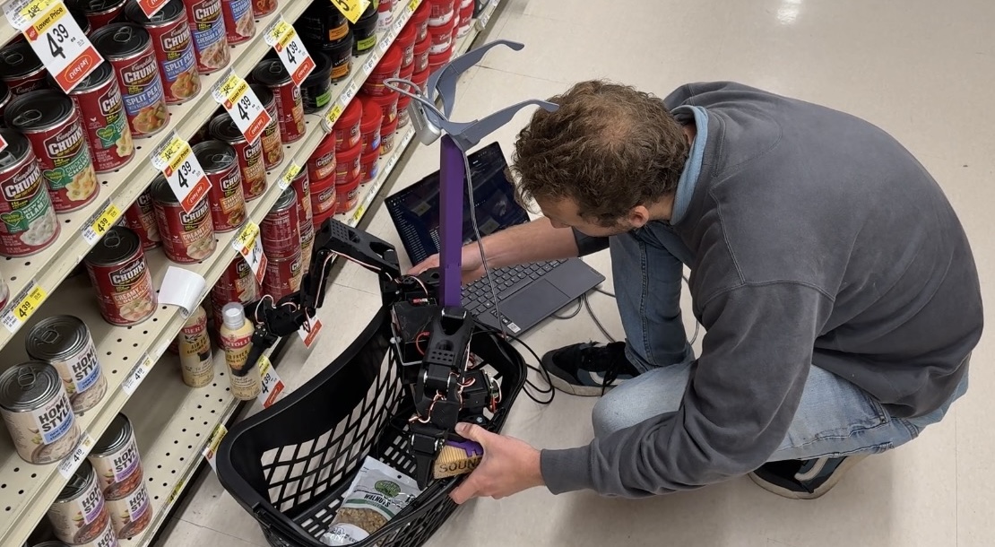 In-the-wild: robot mirrors motion via IK